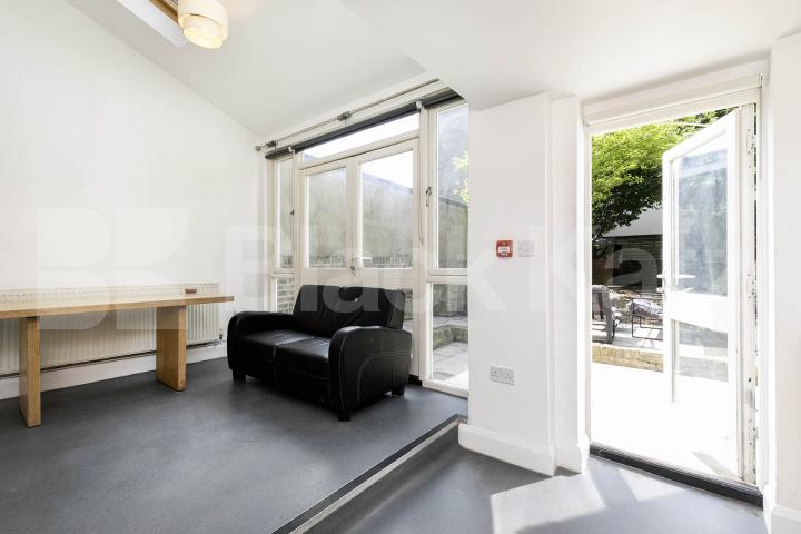 5 bedroom 5 ensuite HMO house located close to Holloway Station  Hornsey Road, Holloway